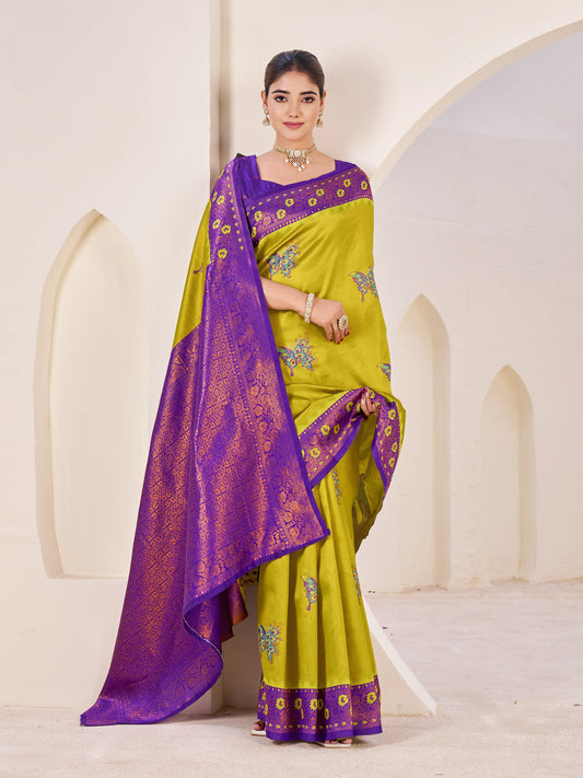 Traditional Handwoven Banarasi Silk Saree for Wedding & Festive Wear