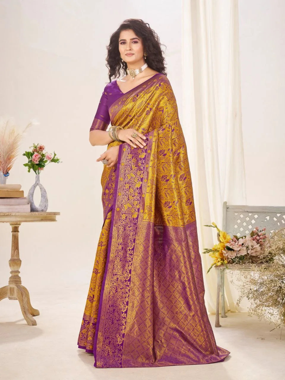 Timeless Banarasi Silk Saree with Luxurious Golden Zari Work