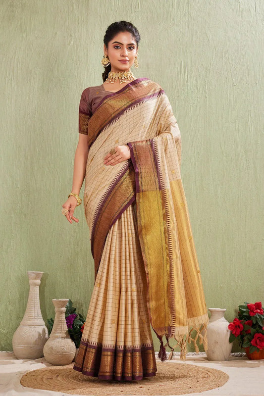 Traditional Kanjivaram Silk Saree with Elegant Checked Zari Design