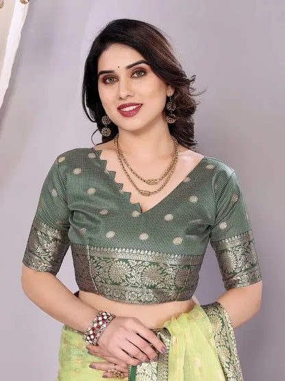 Elegant Banarasi Silk Saree with Rich Zari Border