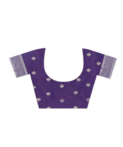 Luxurious Banarasi Silk Saree with Floral Brocade Weaving