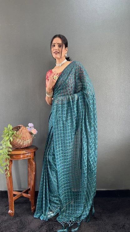 Timeless Elegance in Traditional Woven Saree