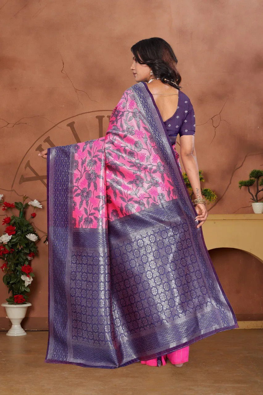 Luxurious Banarasi Silk Saree with Floral Brocade Weaving