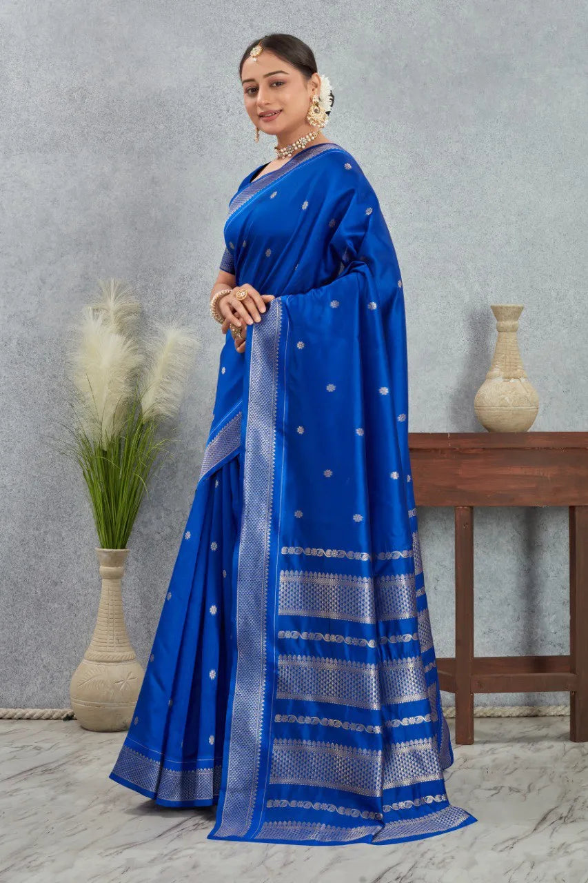 Royal Kanjivaram Silk Saree with Golden Paisley Zari Work